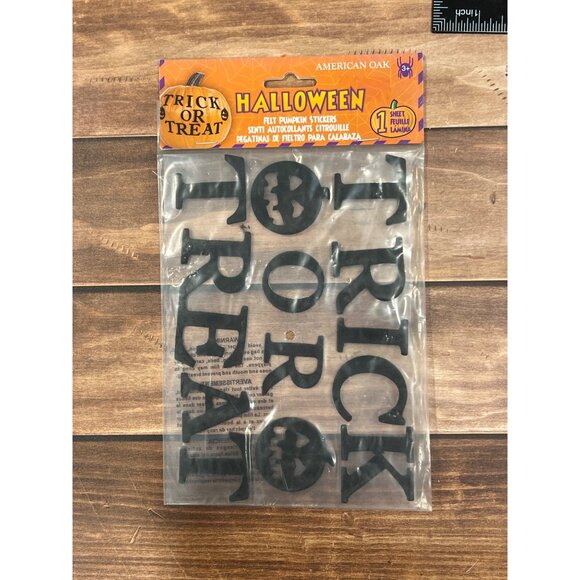 Halloween Trick Or Treat Felt Pumpkin decorating Stickers by Creatology - Picture 3 of 3
